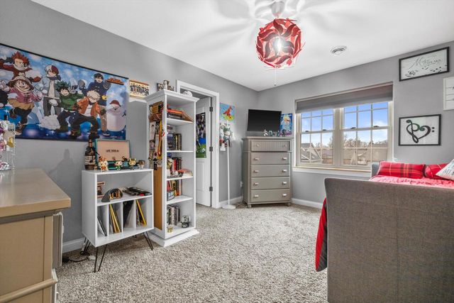 609 Calvin LANE, Mount Pleasant, WI 53406