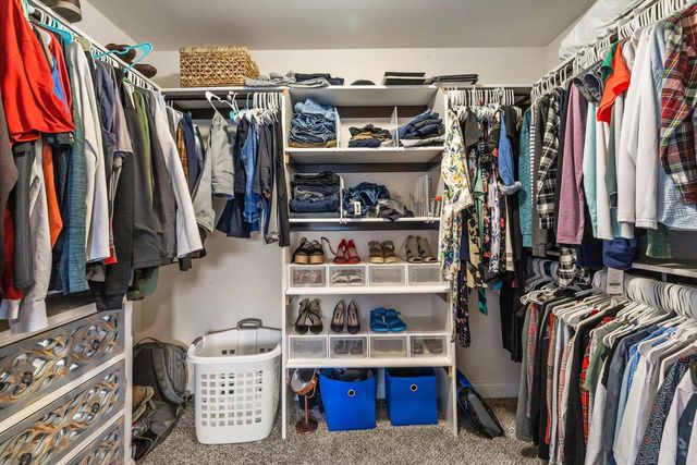 609 Calvin LANE, Mount Pleasant, WI 53406