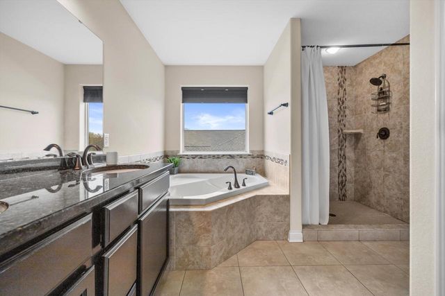 609 Calvin LANE, Mount Pleasant, WI 53406