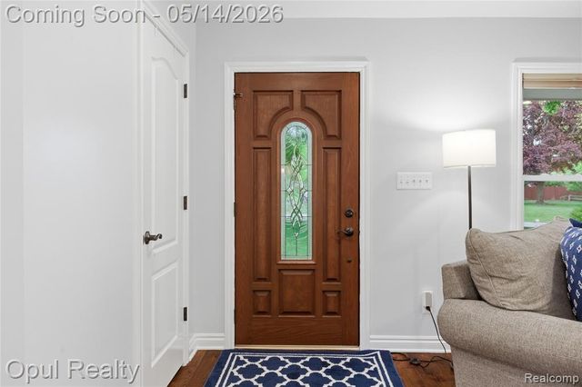 24018 Lynwood Drive, Novi, MI 48374