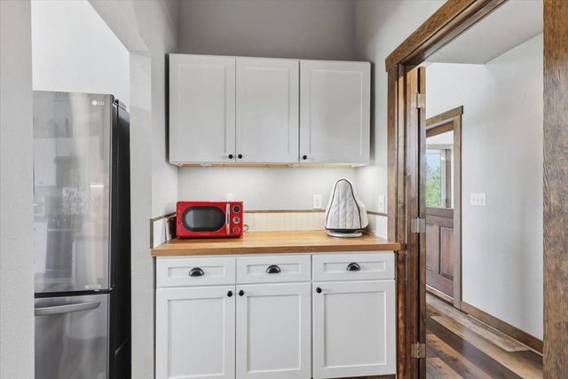 14711 W Jacobs Rd, Spokane, WA 99224