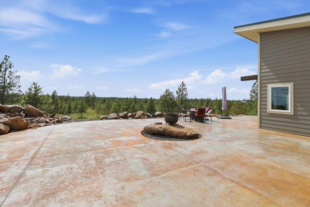 14711 W Jacobs Rd, Spokane, WA 99224