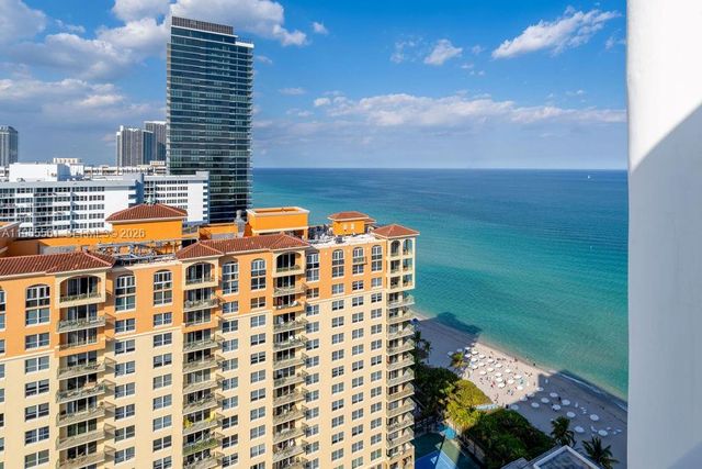 3140 S Ocean Dr PH7, Hallandale Beach, FL 33009