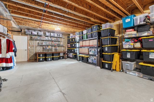 15079 S HUNT HARDER DR, Herriman, UT 84096
