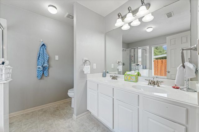 12943 Palm Leaf Court, Houston, TX 77044