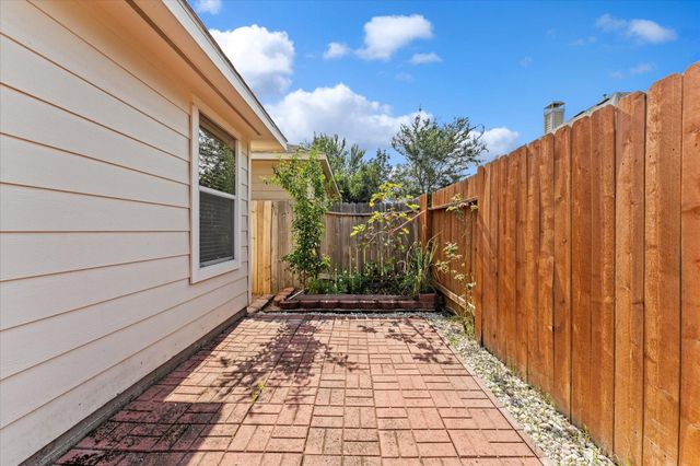 12943 Palm Leaf Court, Houston, TX 77044