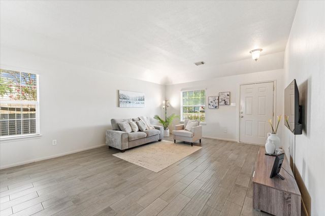 12943 Palm Leaf Court, Houston, TX 77044