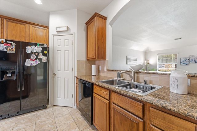12943 Palm Leaf Court, Houston, TX 77044