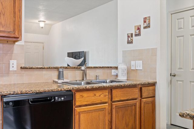 12943 Palm Leaf Court, Houston, TX 77044