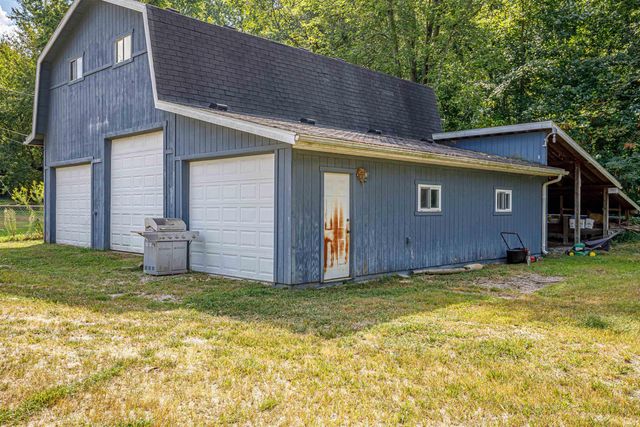 1399 W Homestead Drive, Boonville, IN 47601