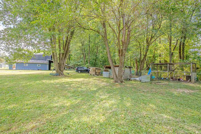 1399 W Homestead Drive, Boonville, IN 47601