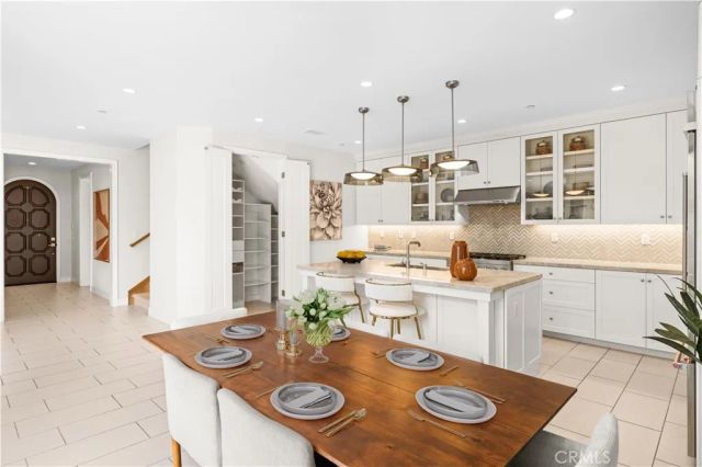 164 Villa Ridge, Irvine, CA 92602