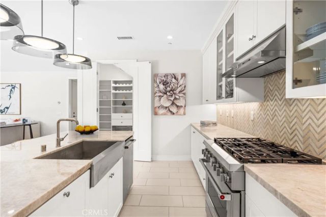 164 Villa Ridge, Irvine, CA 92602