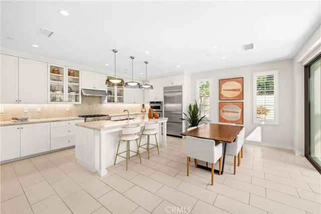 164 Villa Ridge, Irvine, CA 92602
