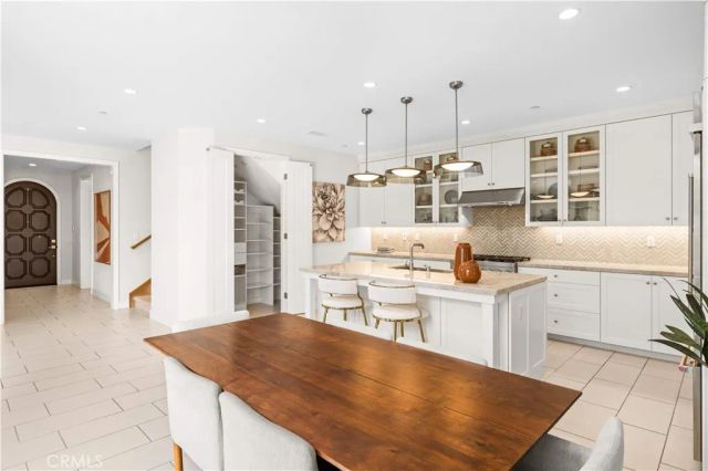 164 Villa Ridge, Irvine, CA 92602