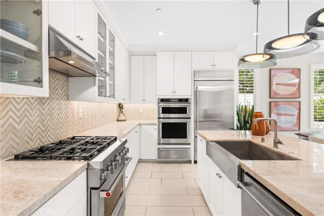 164 Villa Ridge, Irvine, CA 92602
