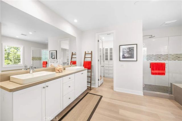 164 Villa Ridge, Irvine, CA 92602