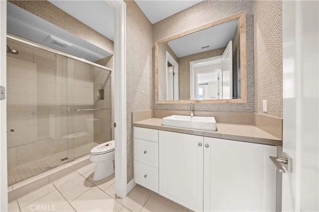 164 Villa Ridge, Irvine, CA 92602