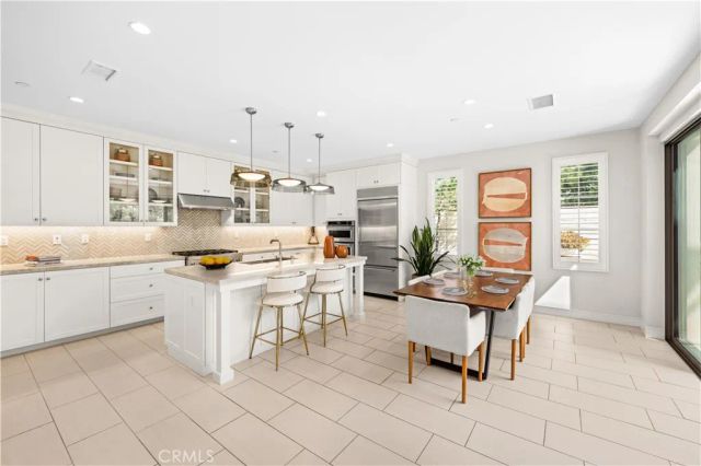 164 Villa Ridge, Irvine, CA 92602