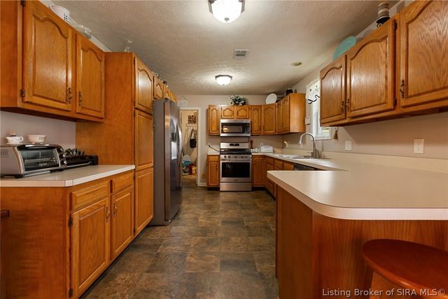 10792 Bradford Road, Greenville, IN 47124