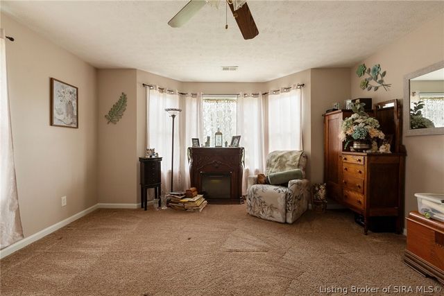 10792 Bradford Road, Greenville, IN 47124