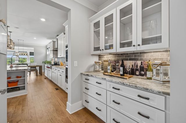 7021 Fiddlers Glen Dr, Arrington, TN 37014