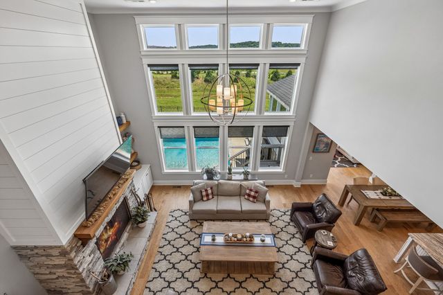 7021 Fiddlers Glen Dr, Arrington, TN 37014