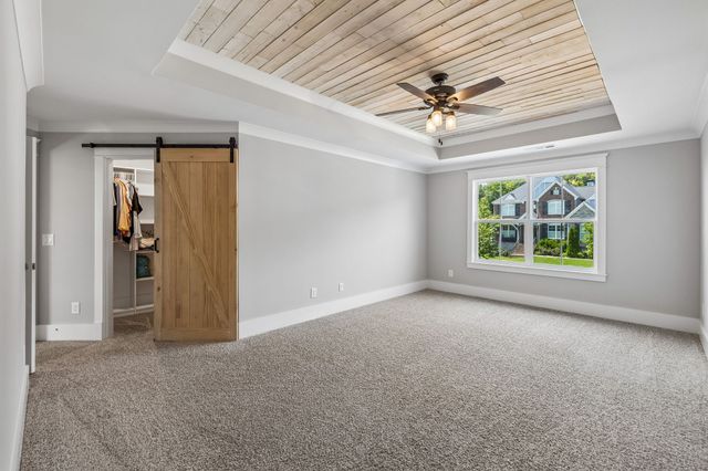 7021 Fiddlers Glen Dr, Arrington, TN 37014