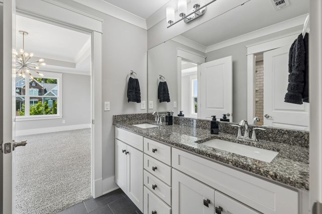 7021 Fiddlers Glen Dr, Arrington, TN 37014