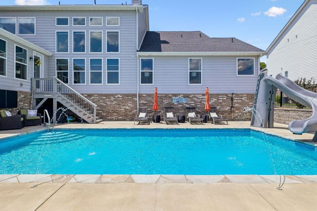 7021 Fiddlers Glen Dr, Arrington, TN 37014