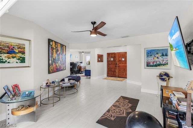 3819 SE 18th PL, Cape Coral, FL 33904