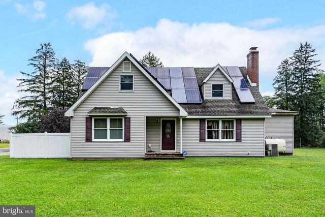 316 POMPONIO PL, Jackson, NJ 08527