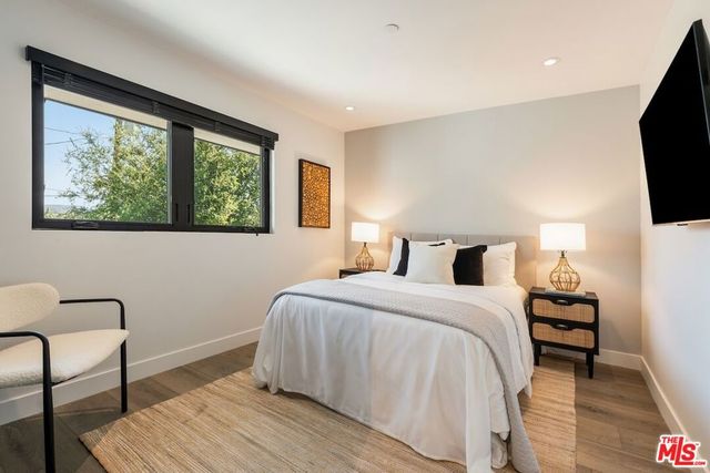 26029 Farmfield Road, Calabasas, CA 91302