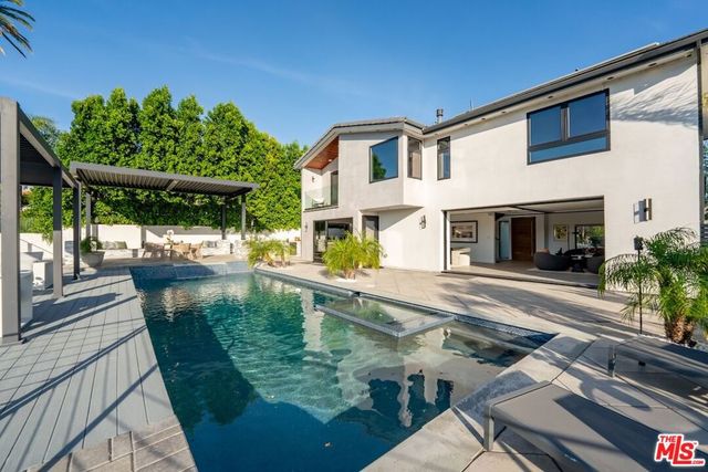 26029 Farmfield Road, Calabasas, CA 91302