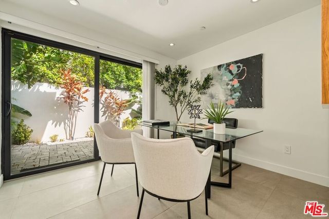 26029 Farmfield Road, Calabasas, CA 91302