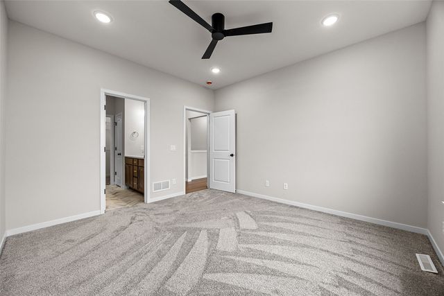 614 Grey Slate Drive SW, Cedar Rapids, IA 52404