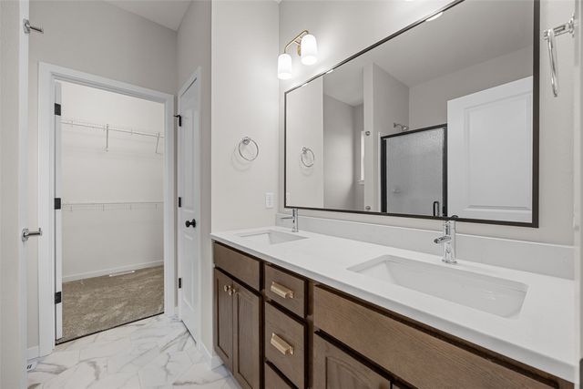 614 Grey Slate Drive SW, Cedar Rapids, IA 52404