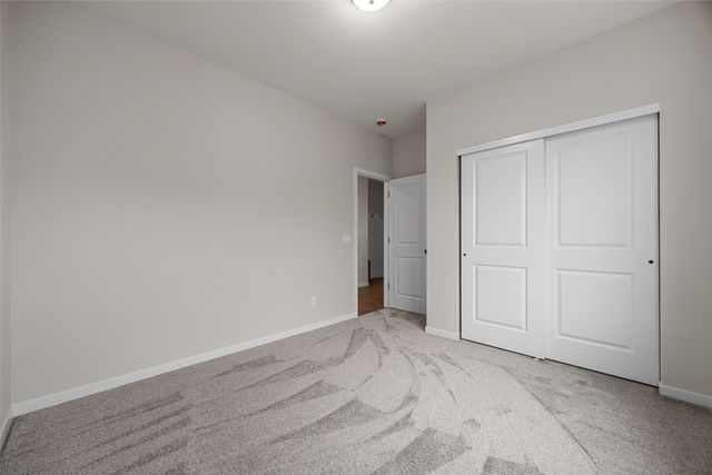 614 Grey Slate Drive SW, Cedar Rapids, IA 52404