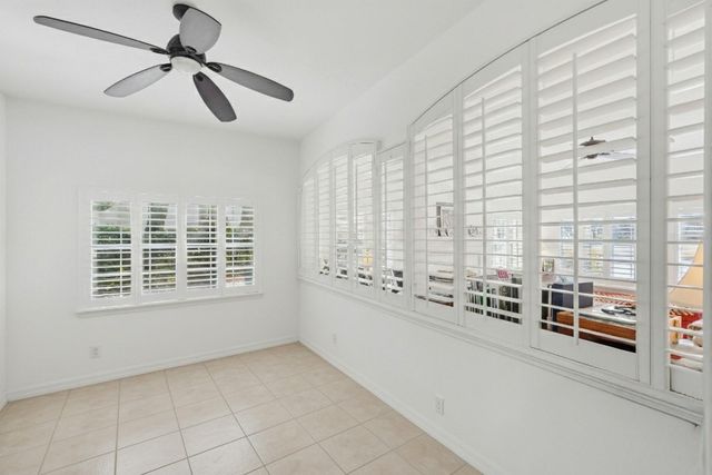 16 VISCAYA DRIVE 204, Palm Coast, FL 32137