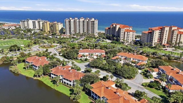 16 VISCAYA DRIVE 204, Palm Coast, FL 32137