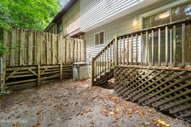 17 S Onsville Place, Jacksonville, NC 28546