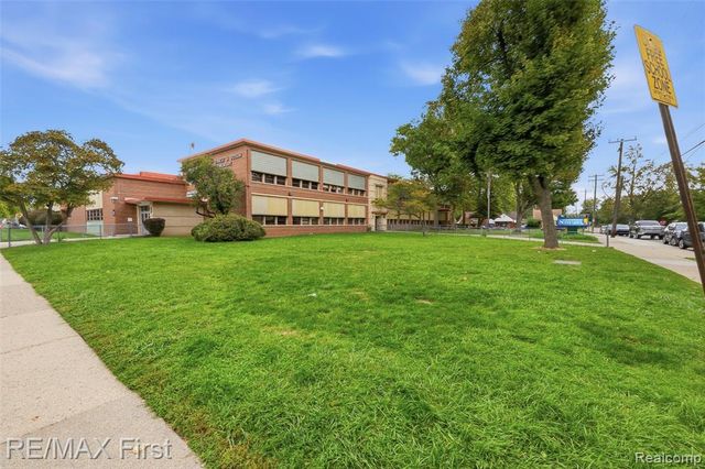 12811 Abington Avenue, Detroit, MI 48227