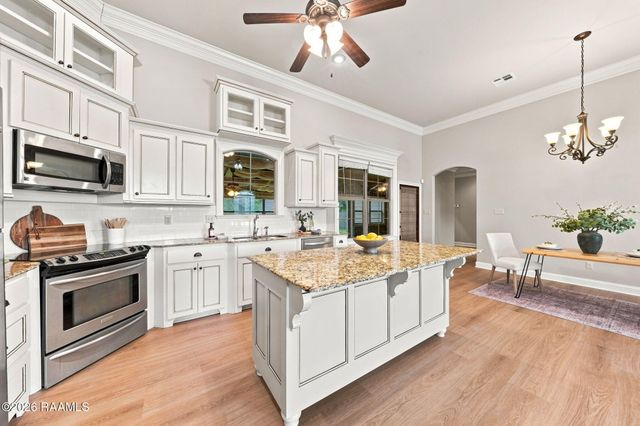212 Ridge Run Lane, Church Point, LA 70525