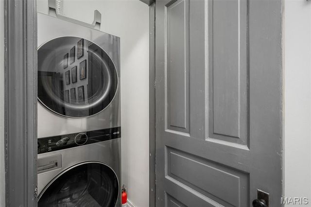 2206 Victor Street, St Louis, MO 63104