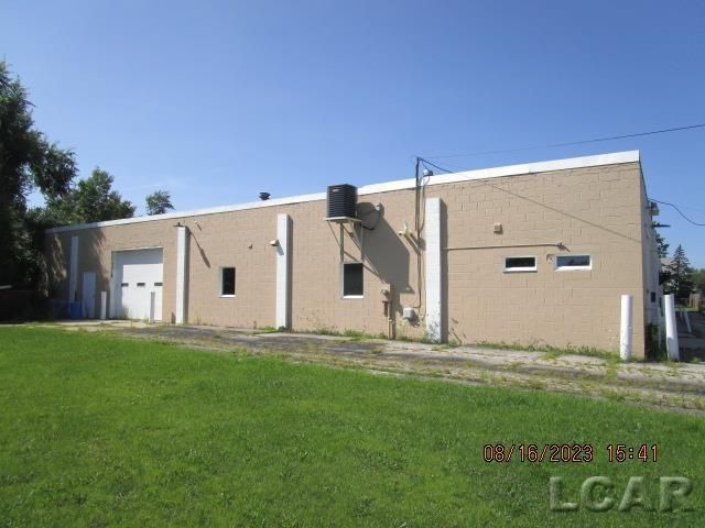 626 Oak Street, Adrian, MI 49221