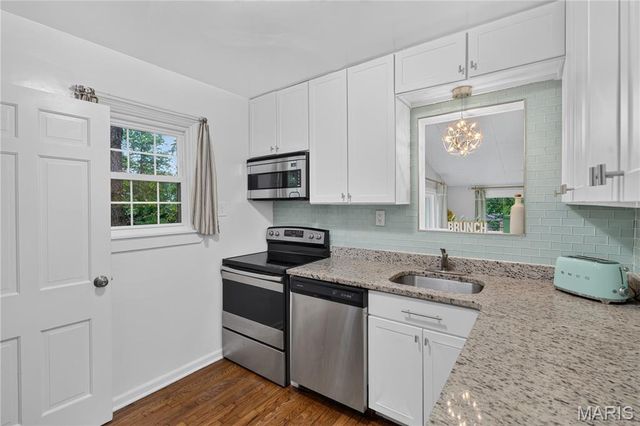 1031 Glenmoor Avenue, Glendale, MO 63122
