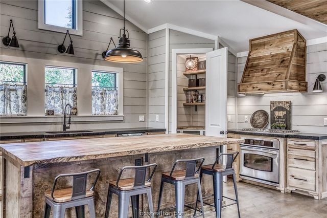 23200 FM 1155 E, Washington, TX 77880