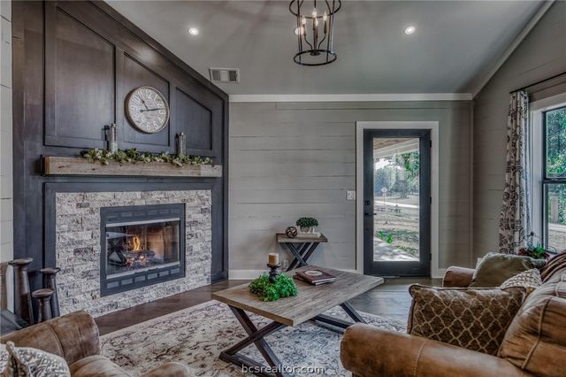 23200 FM 1155 E, Washington, TX 77880