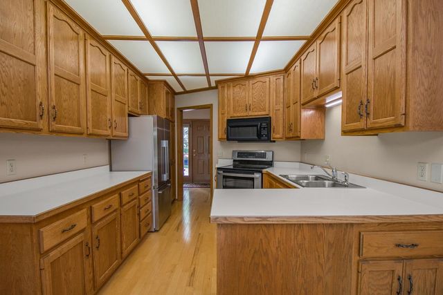 19363 Eureka Court, Farmington, MN 55024