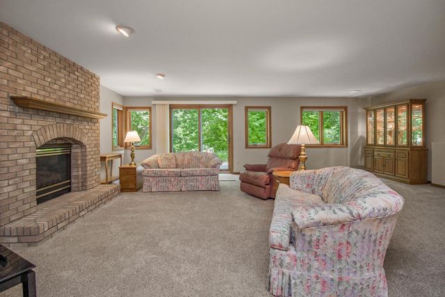 19363 Eureka Court, Farmington, MN 55024